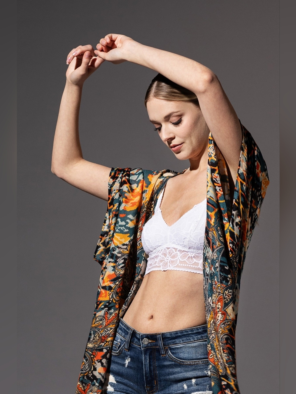 Stunning & Artfully Printed Kimono / Swimsuit Coverup Intricate Paisley Motifs - Picture 6 of 7